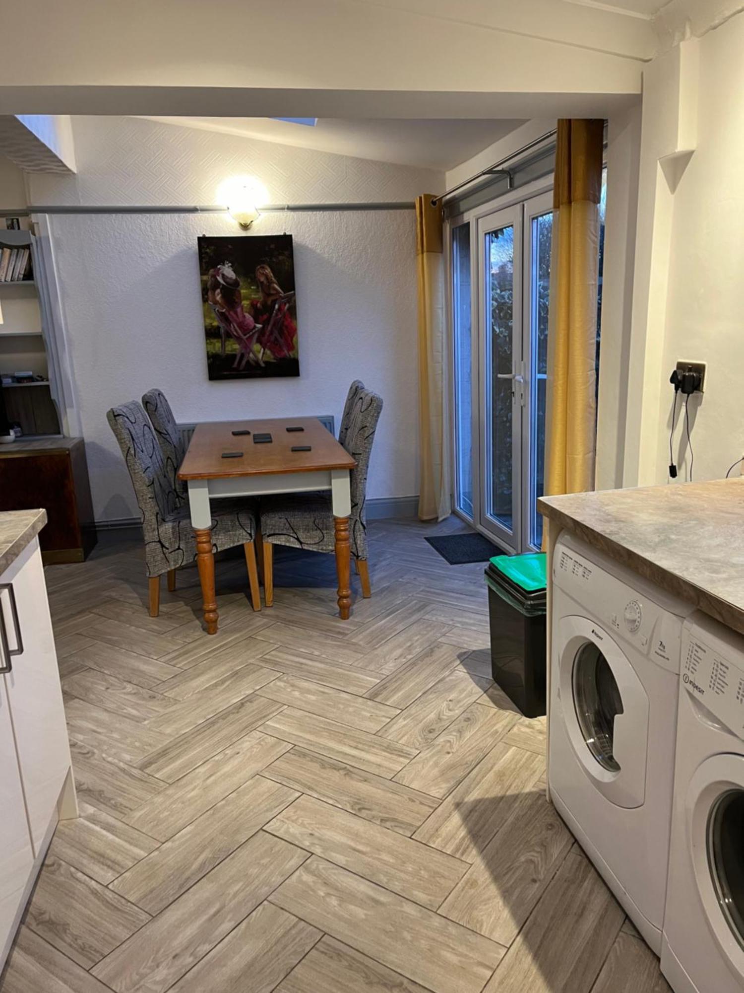 Apartment On The Common *